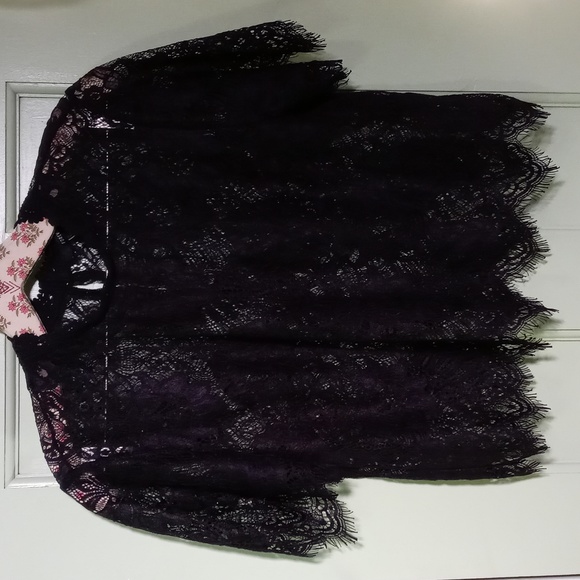 Women's Forever 21 black lace crop top Medium - Picture 1 of 8